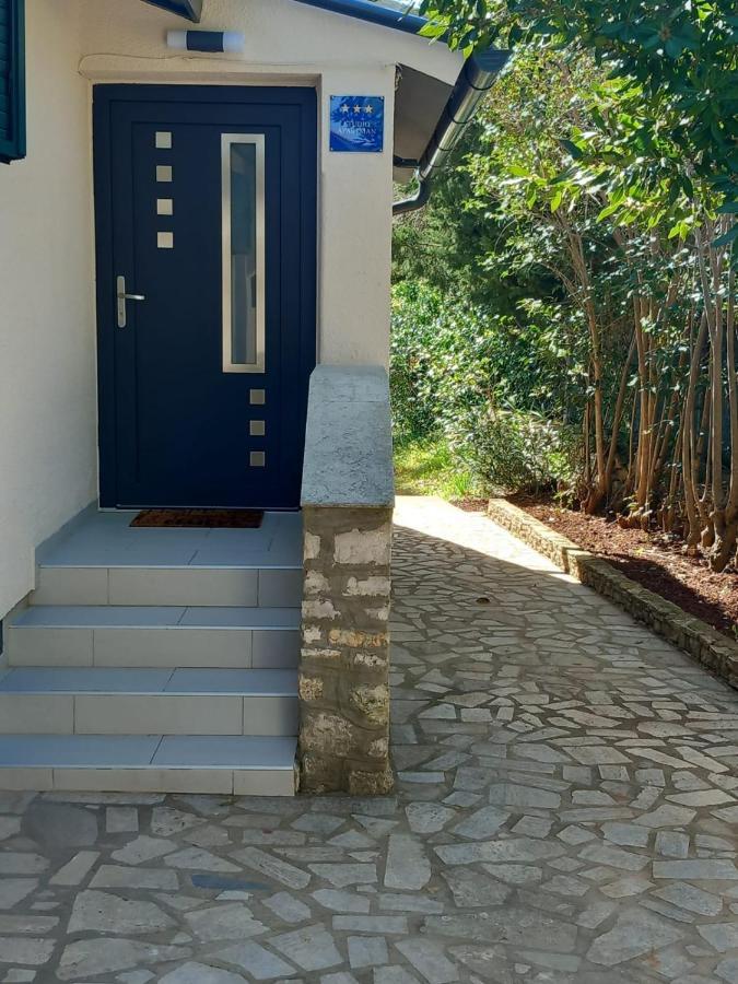 Luni Apartman Premantura